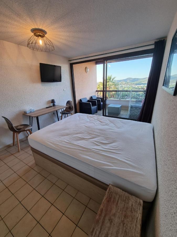 Les Terrasses Apartment Bormes-les-Mimosas Exterior photo